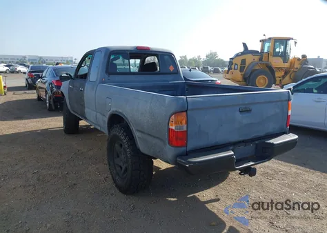 1999 Toyota Tacoma Xtracab Prerunner z USA, uszkodzony, nr VIN 4TASM92N0XZ417937